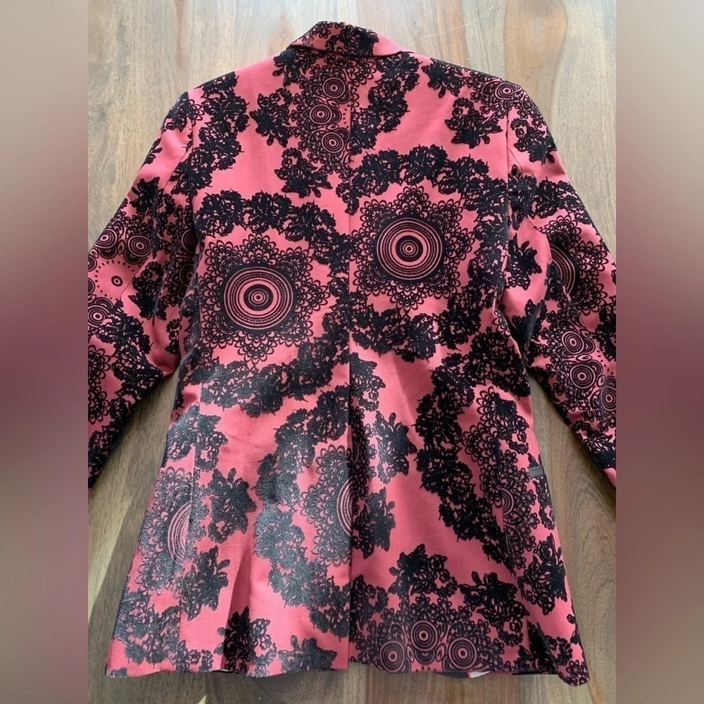 Twisted Tailor Blazer Men Sz 34R Black Burgundy Textured Velvet Dandy Old Money - Picture 11 of 16